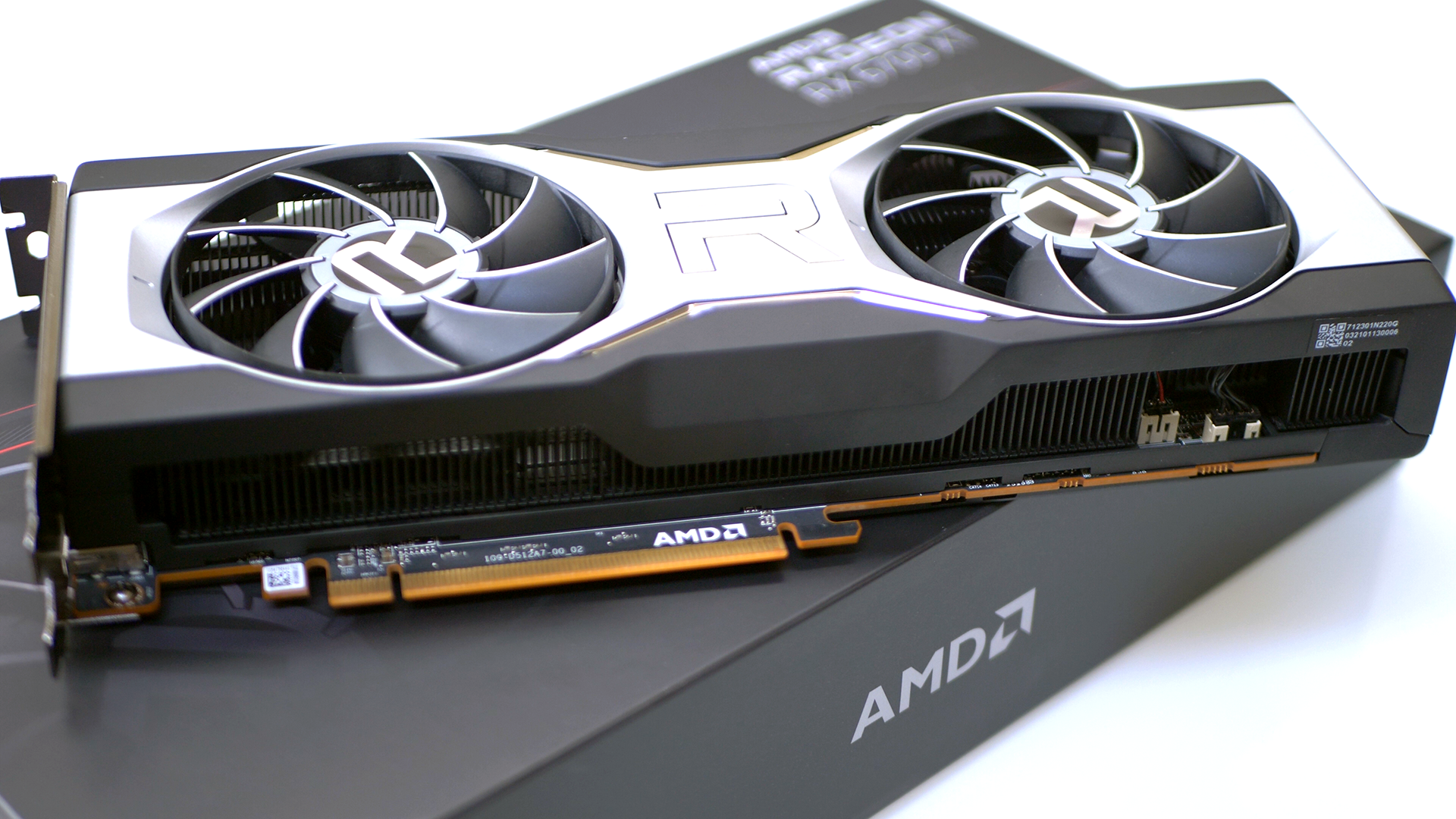 AMD Radeon RX 6700 XT review: mid-range powerhouse | Eurogamer.net